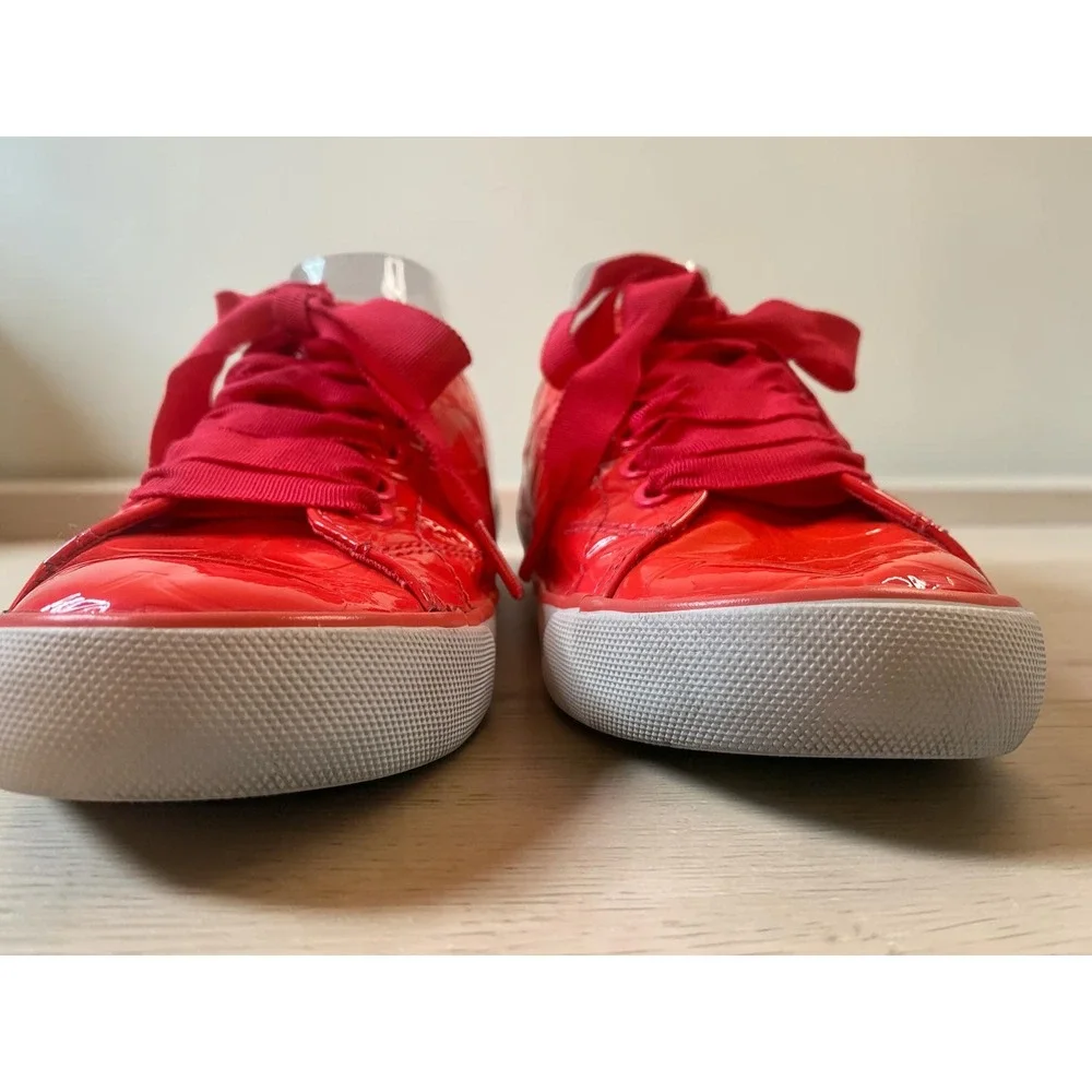Coach Suzzy AUTHENTIC‎ Signature C Embossed Patent Leather Coral/Red Women's 8.5